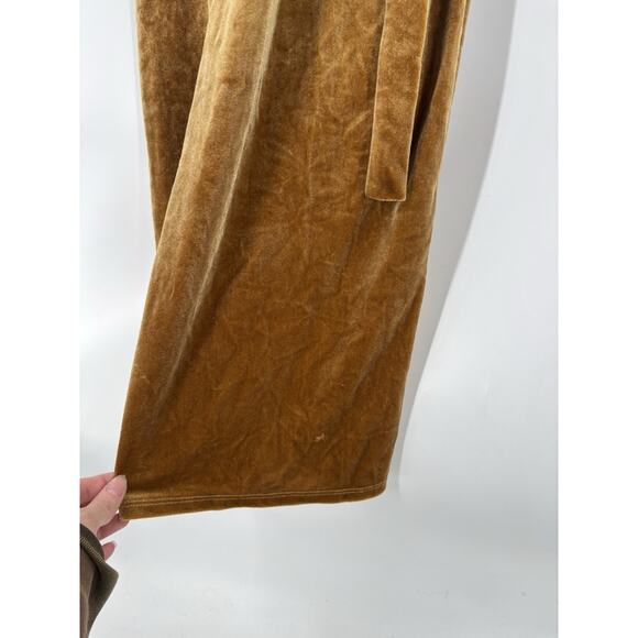 Forever 21 Velvet Jumpsuit Womens Large Gold Velvet Belted Spaghetti Straps - Picture 3 of 15